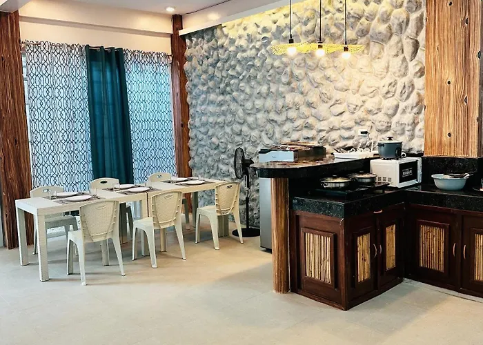 Teza By The Z - Beachfront Vacation