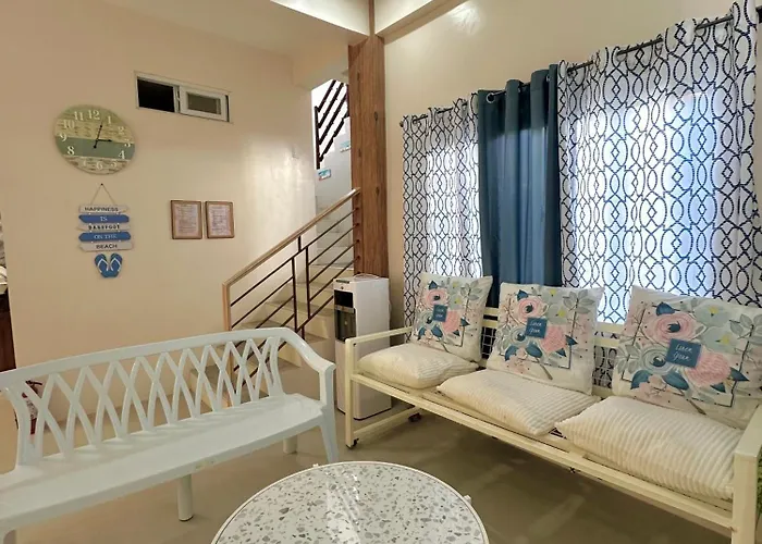 Teza By The Z - Beachfront Vacation Villa *